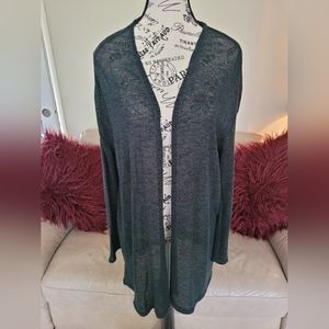 Divided womans cardigan. Size medium